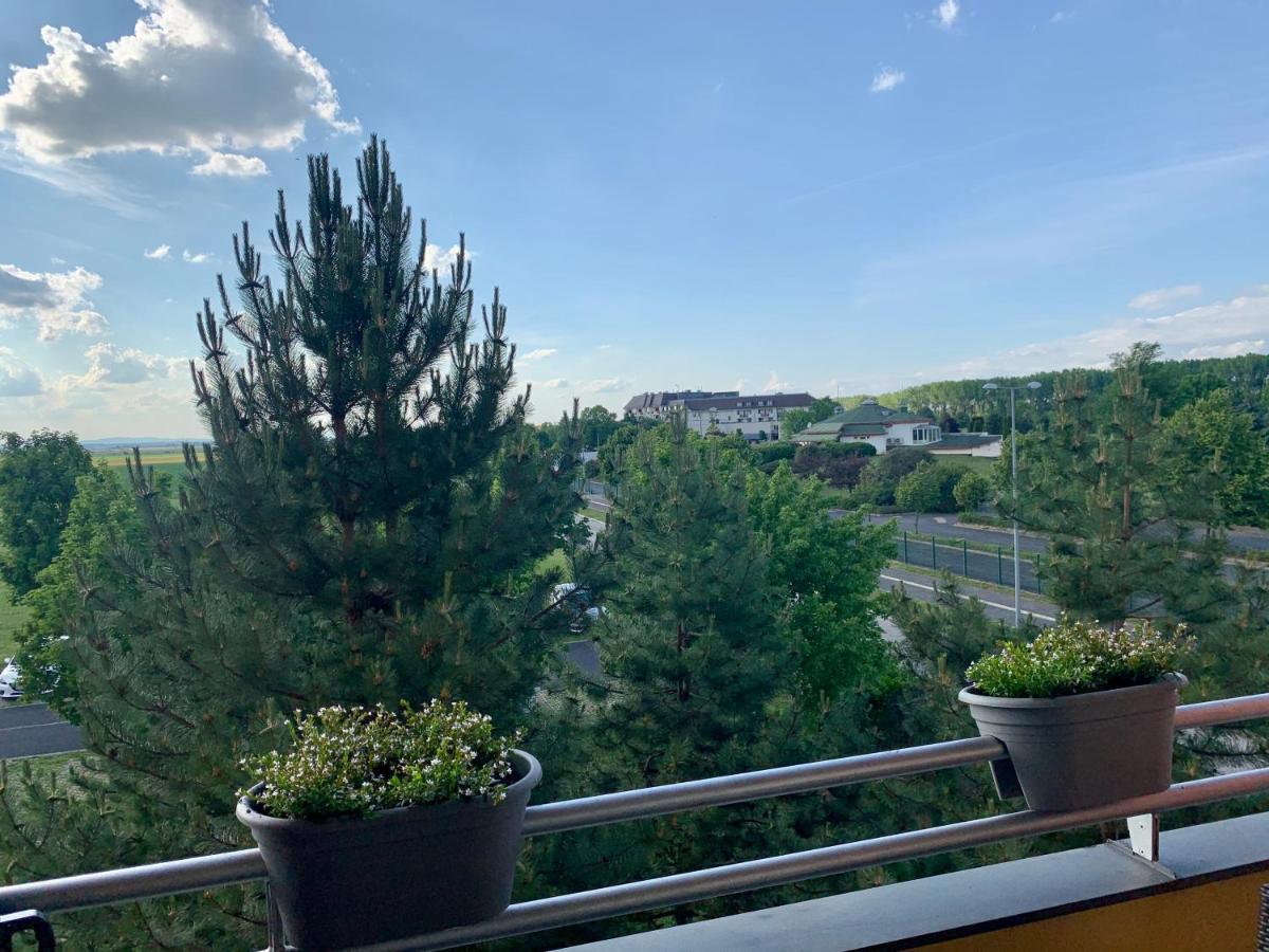 Chance Apartman Buekfuerdo Exteriér fotografie