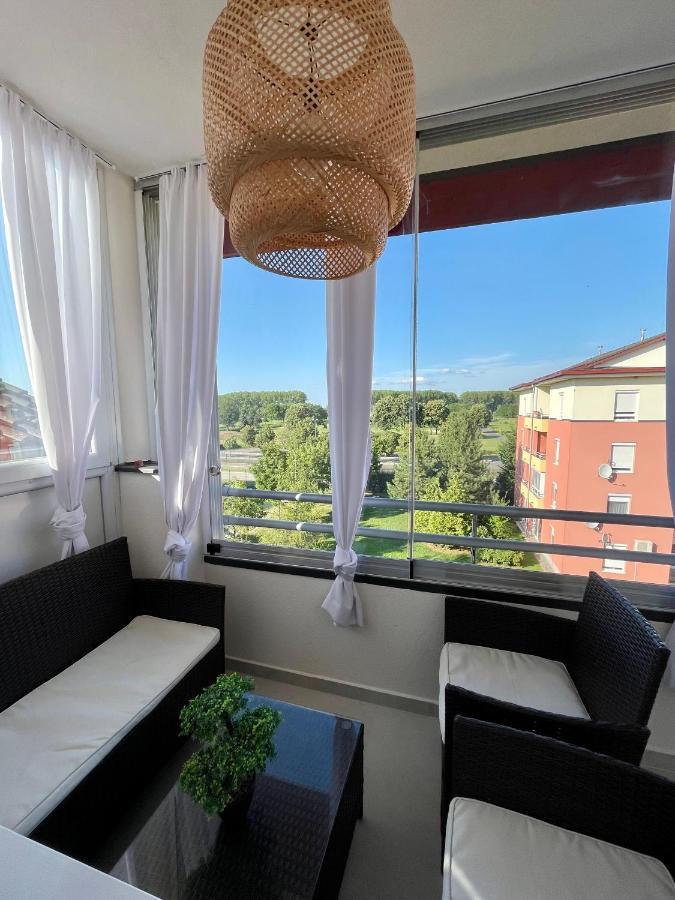 Chance Apartman Buekfuerdo Exteriér fotografie