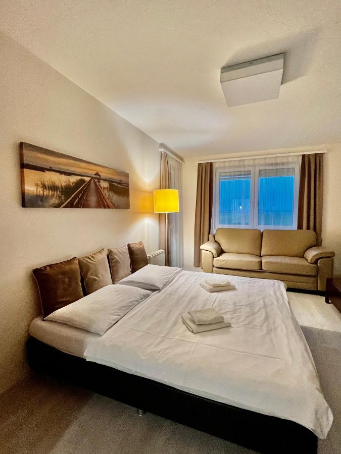 Chance Apartman Buekfuerdo Exteriér fotografie