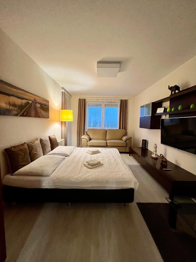Chance Apartman Buekfuerdo Exteriér fotografie