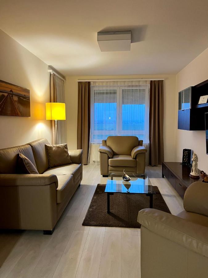 Chance Apartman Buekfuerdo Exteriér fotografie